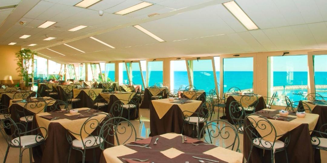Hotel Borgo Marina Rodi Garganico Esterno foto