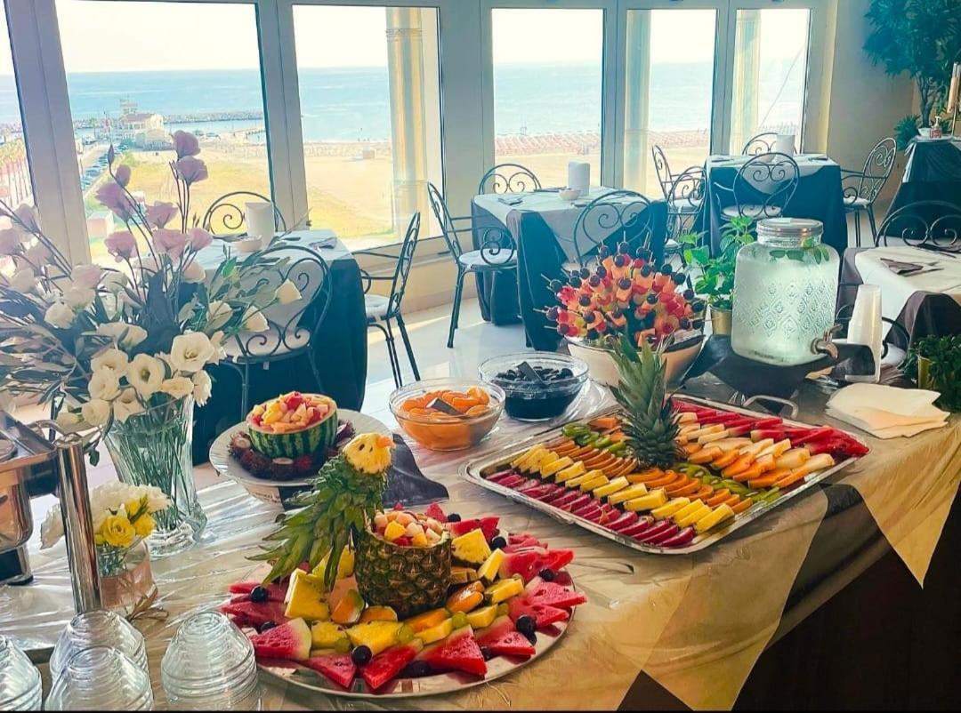 Hotel Borgo Marina Rodi Garganico Esterno foto