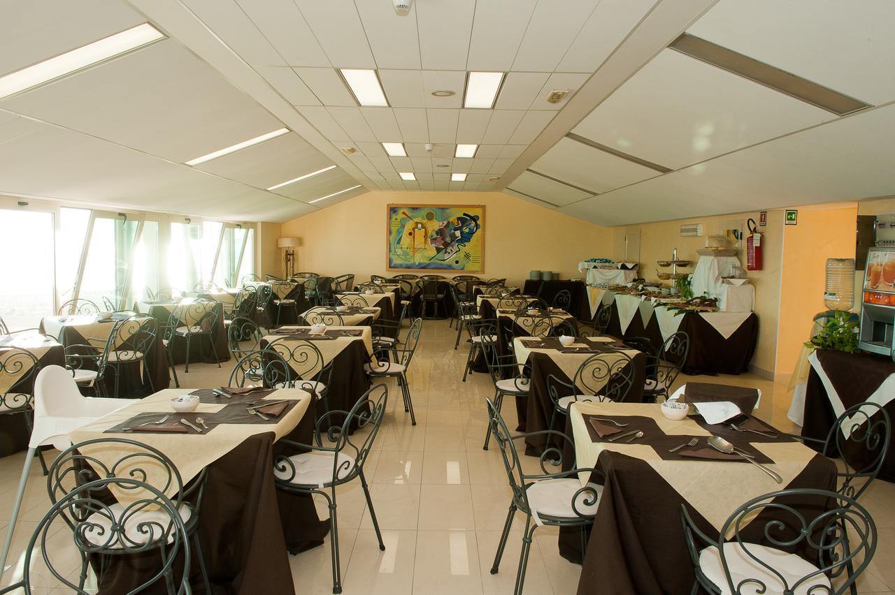 Hotel Borgo Marina Rodi Garganico Esterno foto