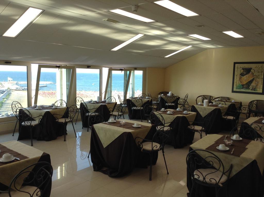 Hotel Borgo Marina Rodi Garganico Esterno foto